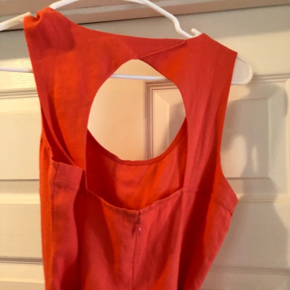 The LOFT open back linen dress - Picture 3 of 6